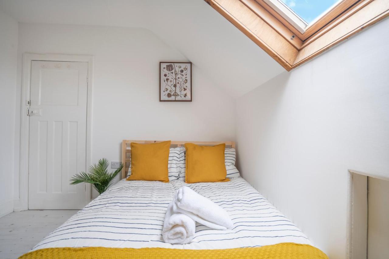 Appartamento Quiet Neighborhood-Free Parking Blackpool Esterno foto