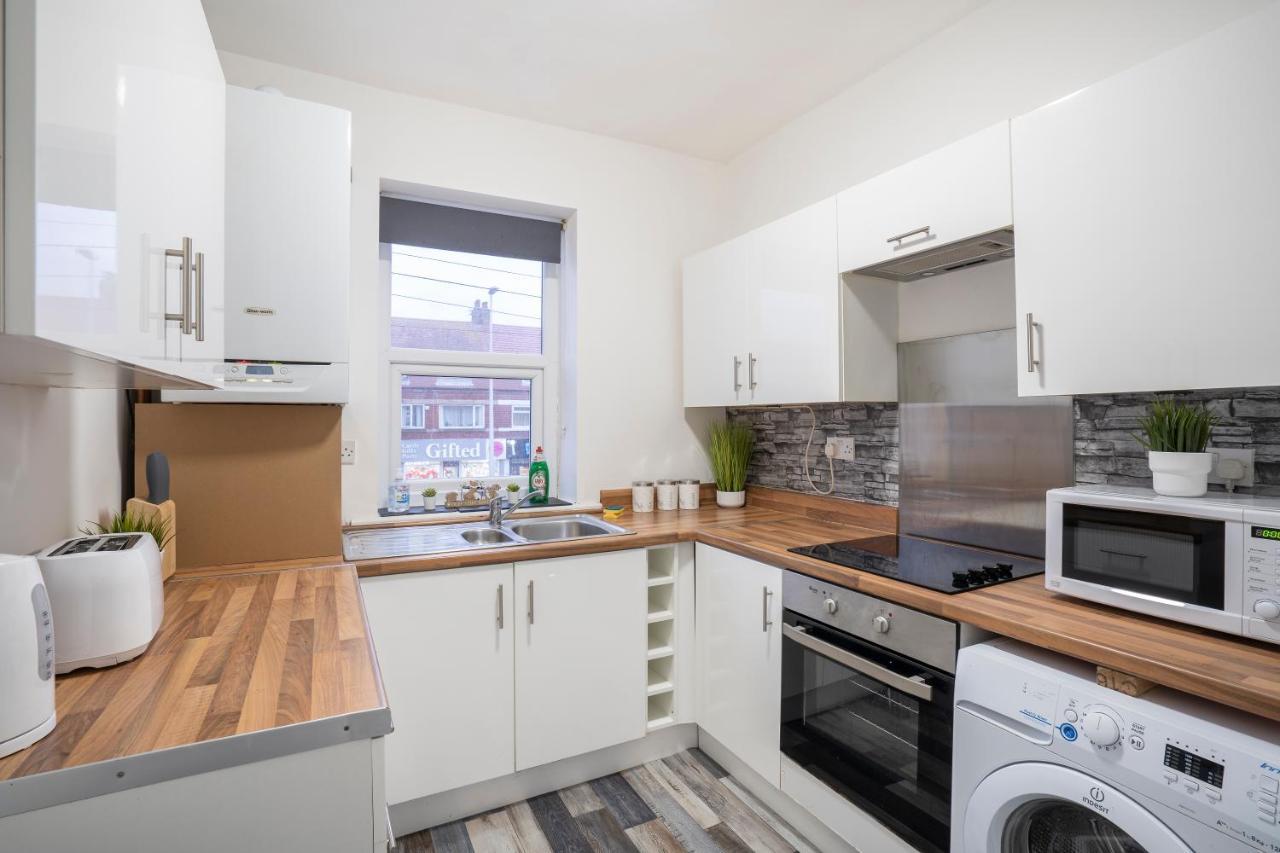 Appartamento Quiet Neighborhood-Free Parking Blackpool Esterno foto