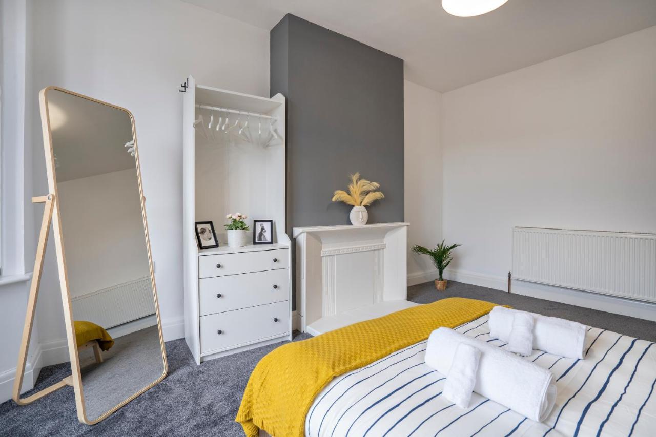 Appartamento Quiet Neighborhood-Free Parking Blackpool Esterno foto